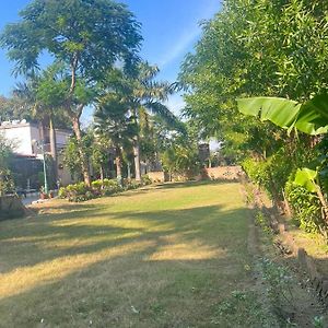 Amazing Aryavan Resort